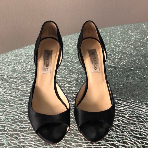 Jimmy Choo Black 3” Heels in a flat satin - Picture 4 of 7